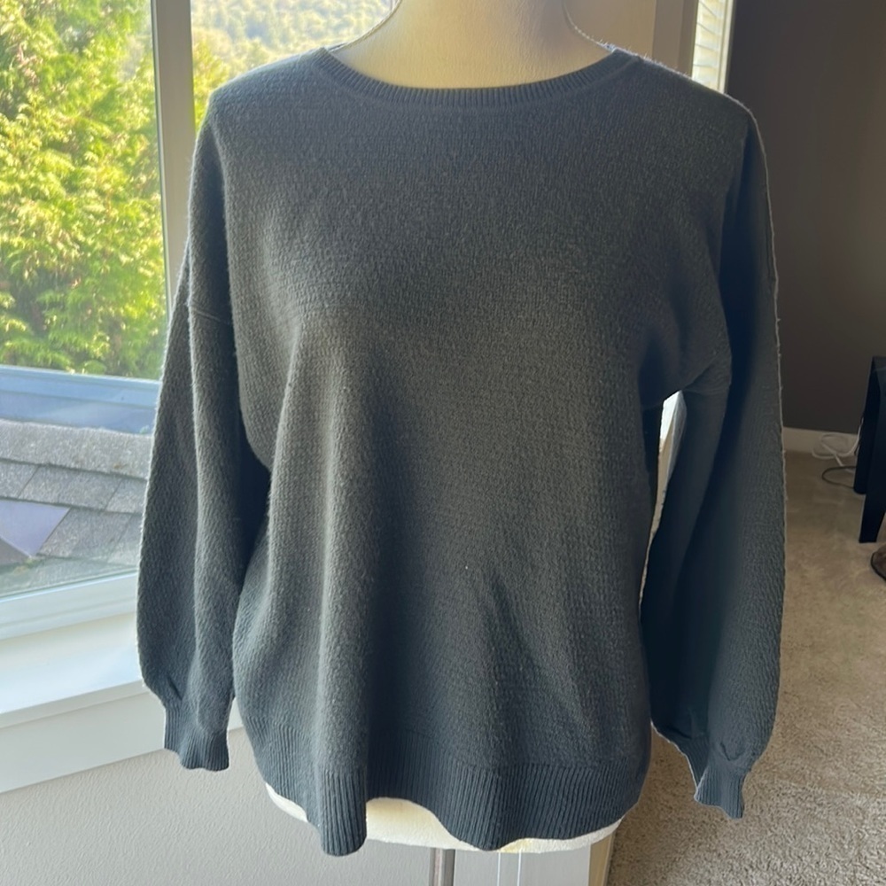 Margaret OLeary Cashmere crewneck sweater XS